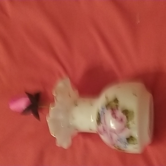 Pretty little vase - Picture 2 of 7